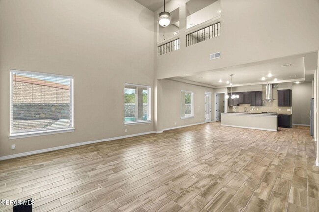 Foto del edificio - 6148 Oleaster Dr