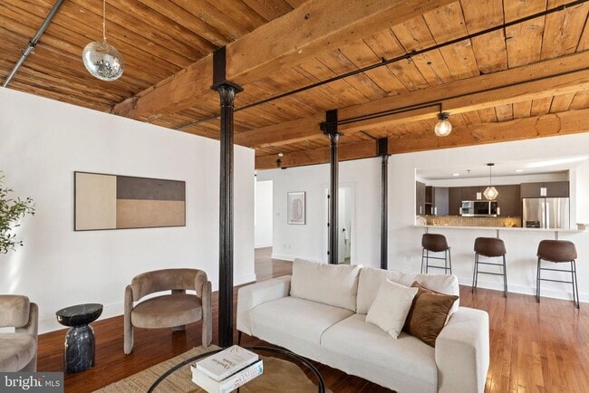 Building Photo - 205 Cuthbert St