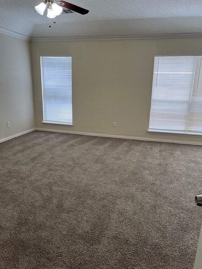 Foto del edificio - 2361 Shinnery Oak Dr