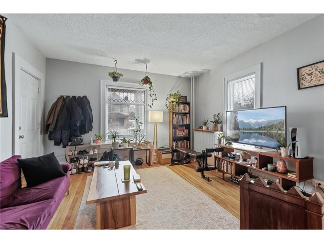 Building Photo - 3139 3rd Ave S