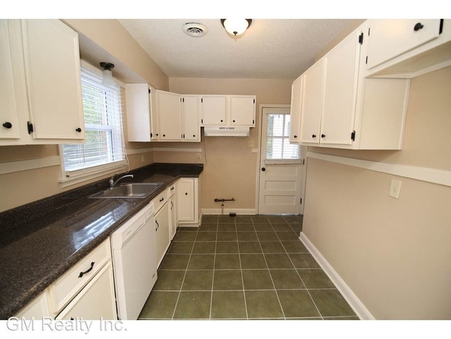 Building Photo - 3 br, 2 bath House - 4161 Lawrence Ave