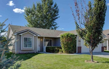 Building Photo - 17965 Monarch Way