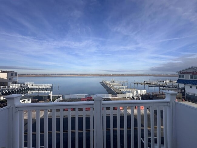 Building Photo - 227 N 36th Ave