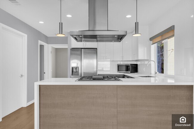 Building Photo - 3009 Melendy Dr