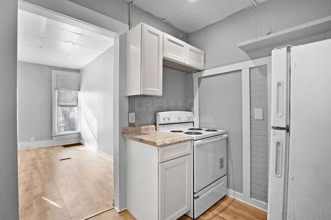 Foto del edificio - 1123 S Brook St