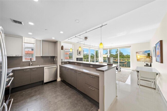 Foto del edificio - 200 Ocean Dr