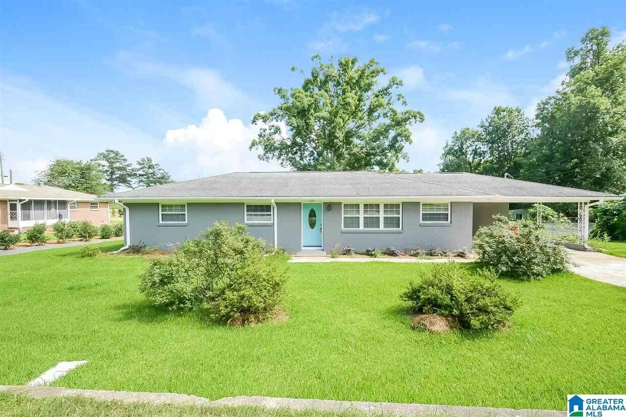 1005 5th Pl, Pleasant Grove, AL 35127 House Rental in Pleasant Grove, AL