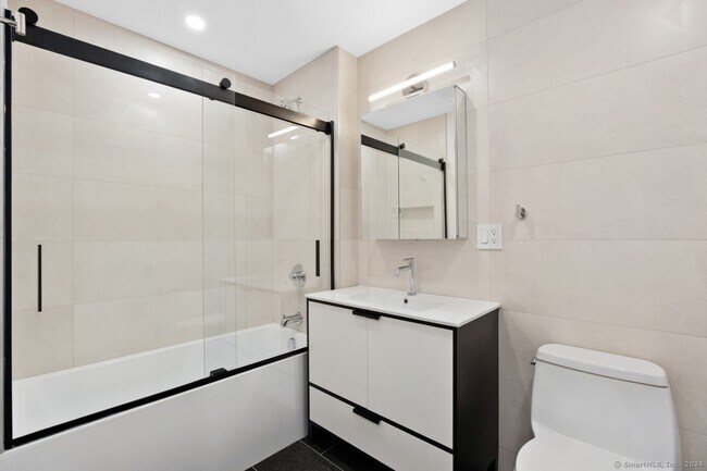 Foto del edificio - 590 Orange St