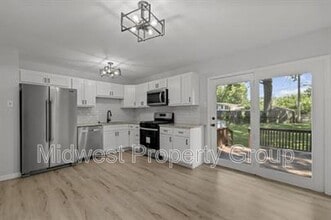 Building Photo - 925 Gonzaga Ln