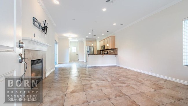 Building Photo - 2741 Los Robles Rd