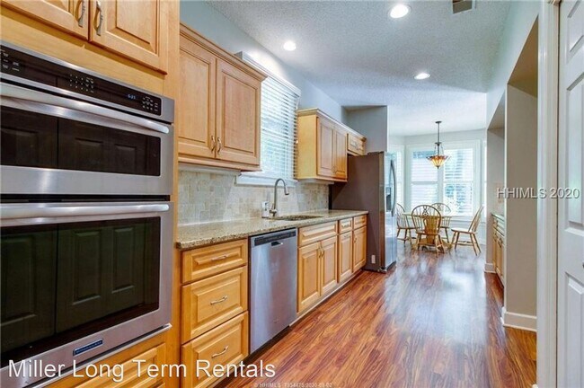 Building Photo - 3 br, 2.5 bath House - 27 Wood Eden Lane