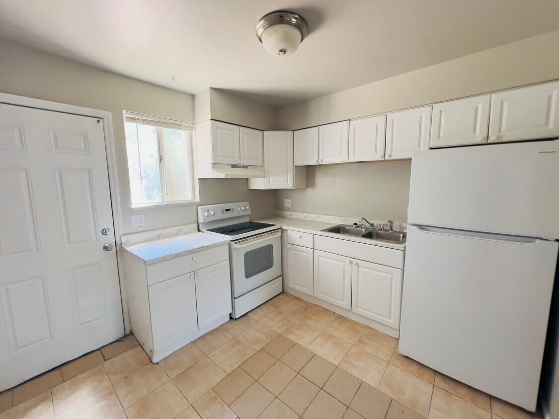 2919 Sage St Unit 2, Colorado Springs, CO 80907 Apartments in