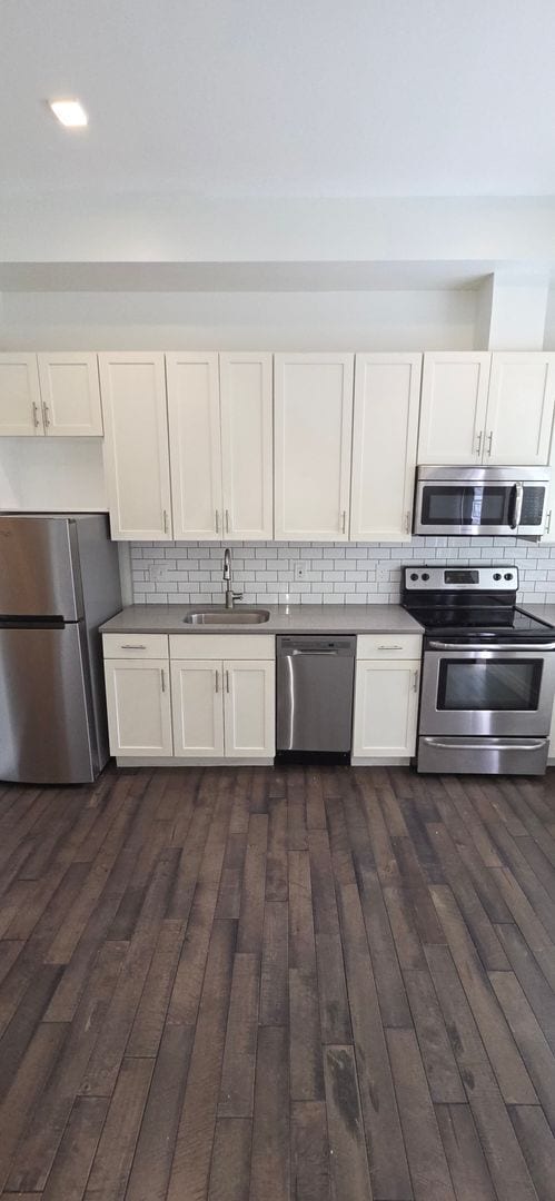 RAZDCPROPERTIES TRUST - RAZDCPROPERTIES TRUST Apartment