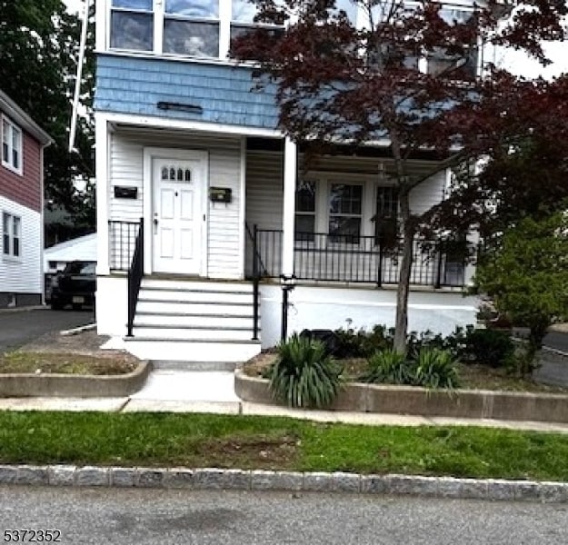 Building Photo - 10 Warman St