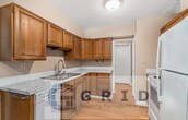 Foto principal - Charming Two Bedroom Home Available in Sou...