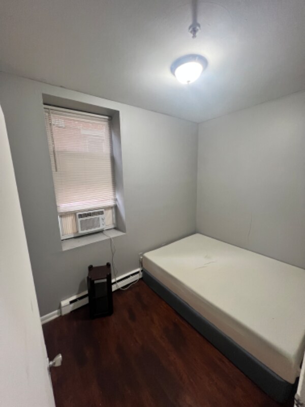 Primary Photo - 1206 Bergenline Ave