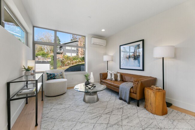 Foto del edificio - 2BR/1.75Ba Seattle Townhouse