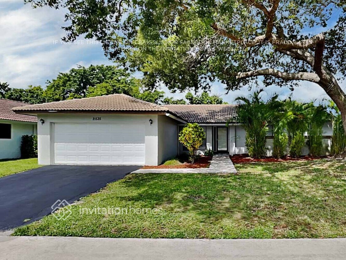 Foto principal - 21535 Chipmunk Ln