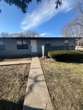 Building Photo - 2000 Indianapolis Rd