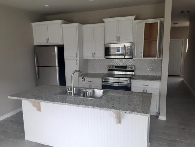 Building Photo - 109 Meyers Ter Cir