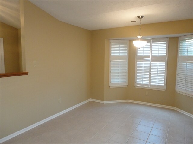 Foto del edificio - 7641 Blackthorn Ct