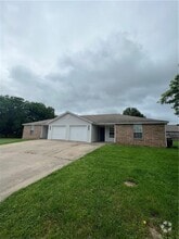 Building Photo - 1374 N Chickadee Ave