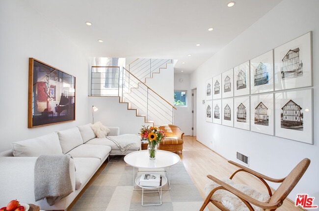 Foto del edificio - 757 Milwood Ave