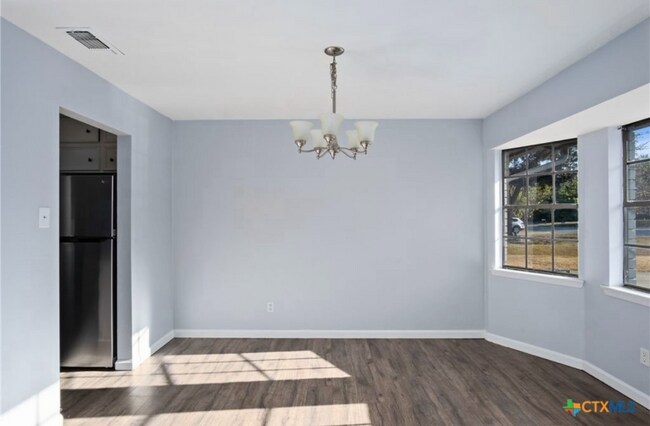 Building Photo - 1708 S Ann Blvd
