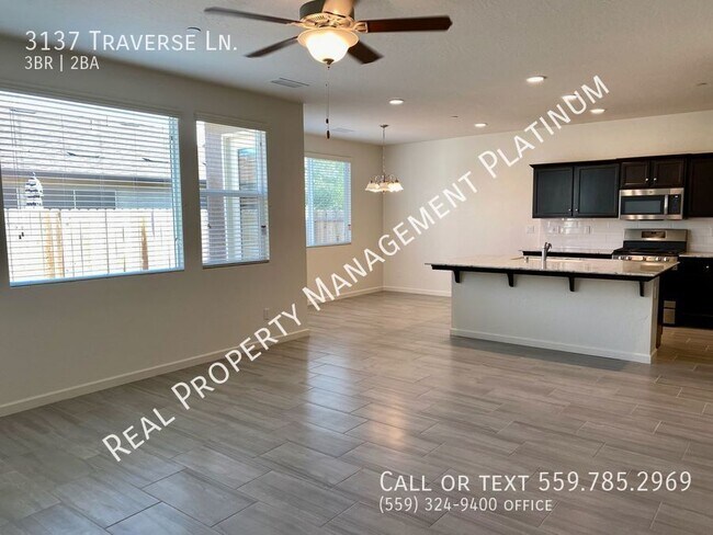 Building Photo - 3137 Traverse Ln
