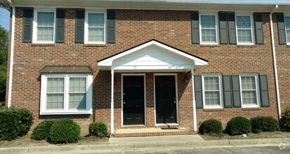 Building Photo - 2605 Berma Ct