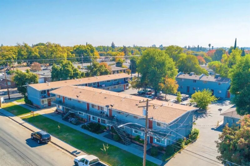 Building Photo - 1235 Carver Rd