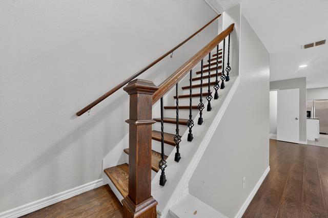 Foto del edificio - 2216 Chestnut Dr