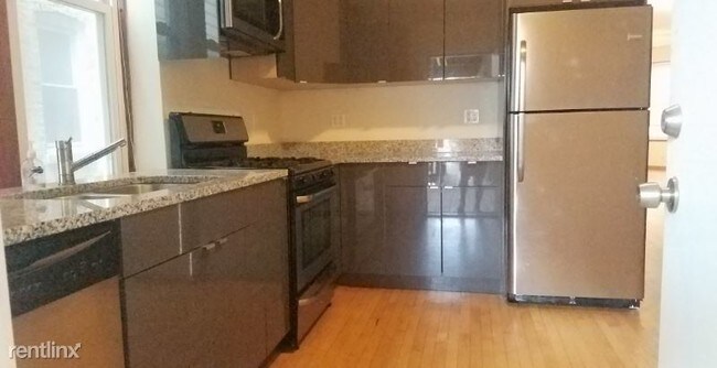 Foto del edificio - 2324 W Iowa St