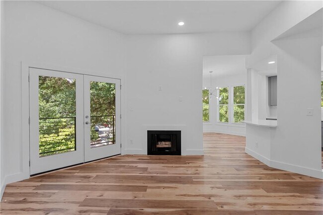 Foto del edificio - 855 Piedmont Ave NE
