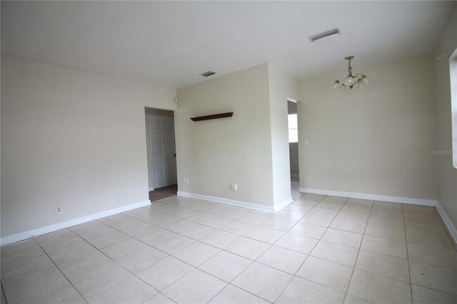 Foto del edificio - 602 N Johnson St