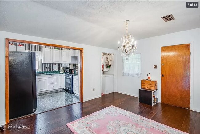 Foto del edificio - 1139 Dudley Ln