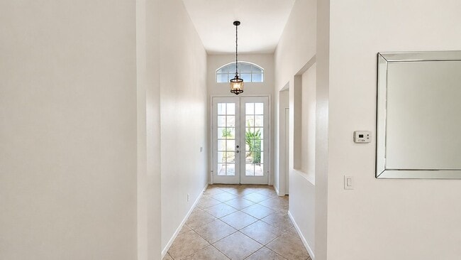 Building Photo - 6836 Bay Hill Dr