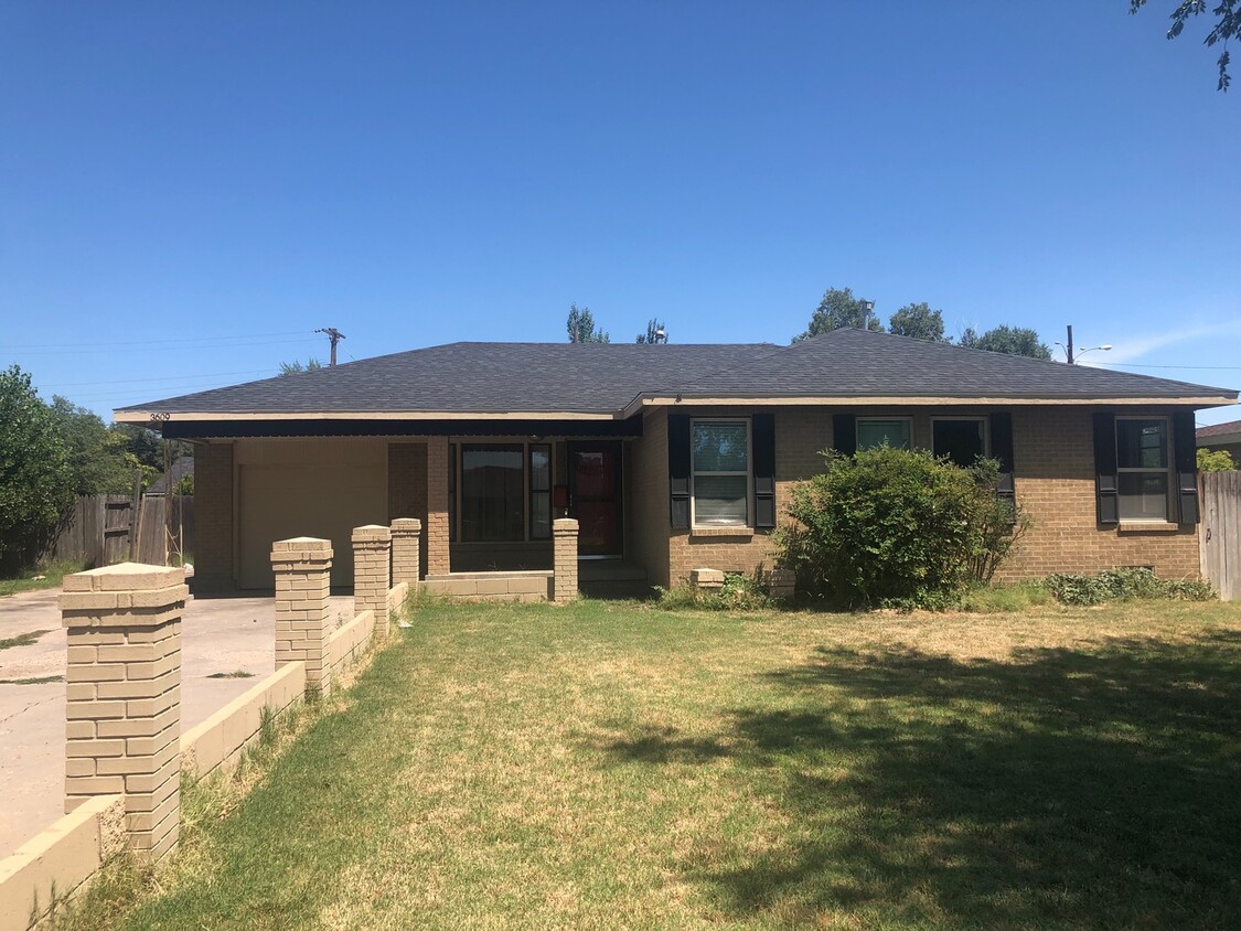 Primary Photo - THS distrist !!! 3 bedroom 1 bath 1 car ga...