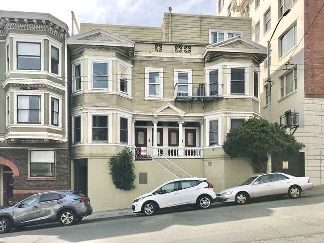 Building Photo - Bright and Airy 1BR/1BA! Heart of the Paci...