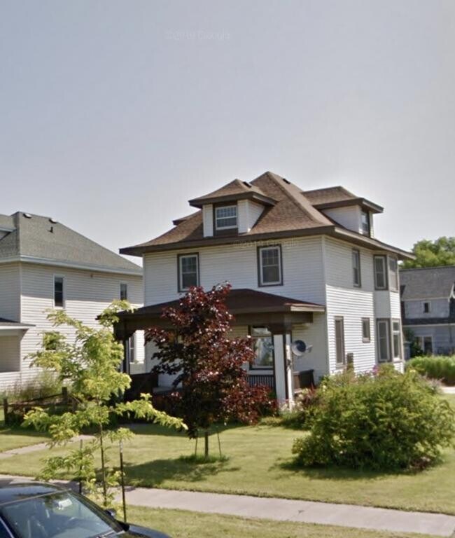 Building Photo - 1626 john ave