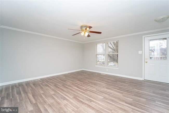 Building Photo - 9428 Orbitan Ct