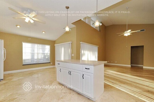 Foto del edificio - 8945 Bayaud Dr