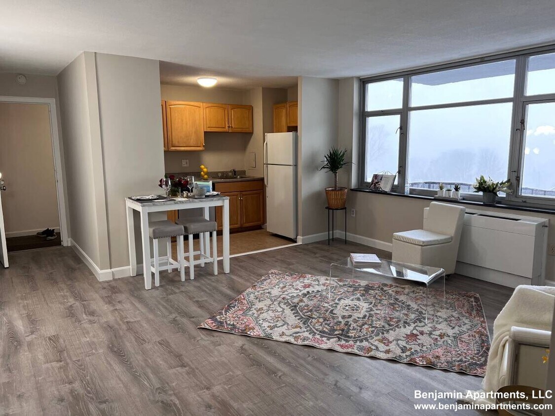 Foto principal - 140 Trapelo Rd
