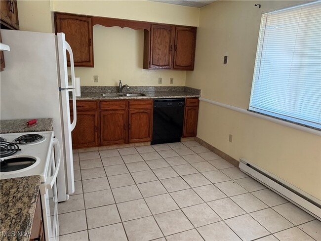 Building Photo - 3695 Indian Run Dr