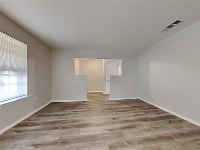 Foto del edificio - 808 Stratford Dr