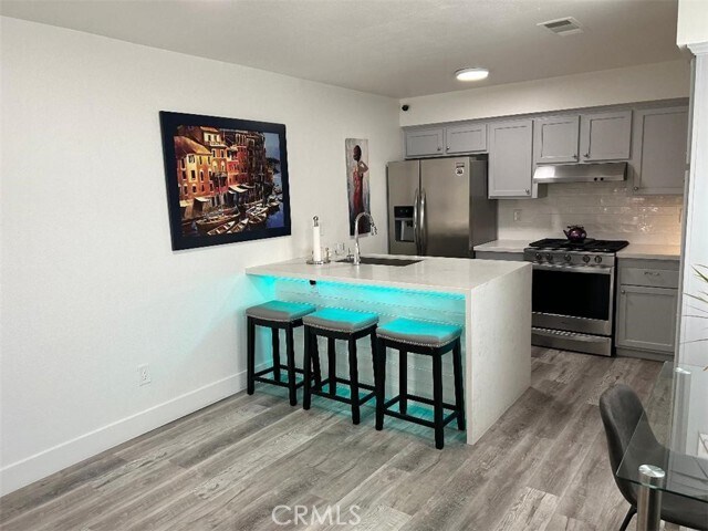 Foto del edificio - 4612 Via Vista Cir