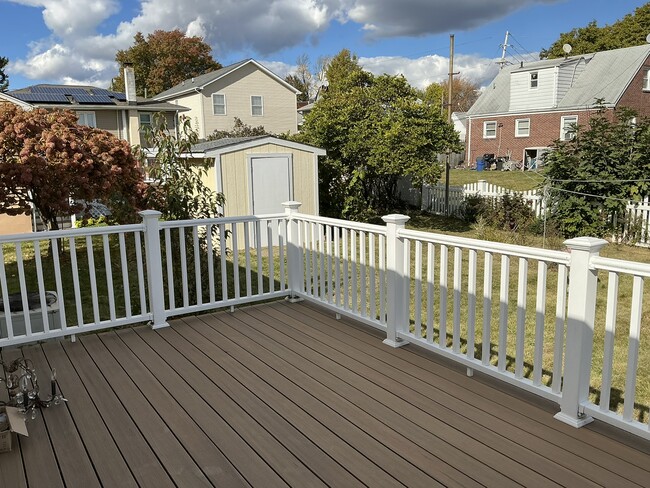 Foto del edificio - 2848 N Stiles St