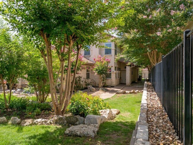 Foto del edificio - 55 Tournament Way