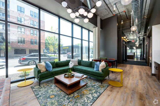 Casa club - The Grounds