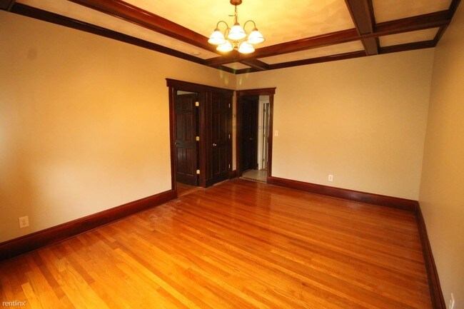 Building Photo - 1738 Commonwealth Ave